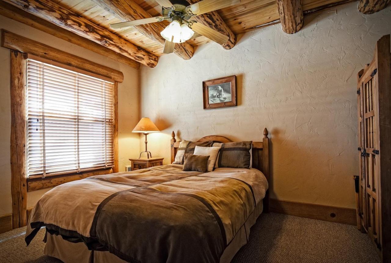 Chipeta Lodge Ridgway Bagian luar foto