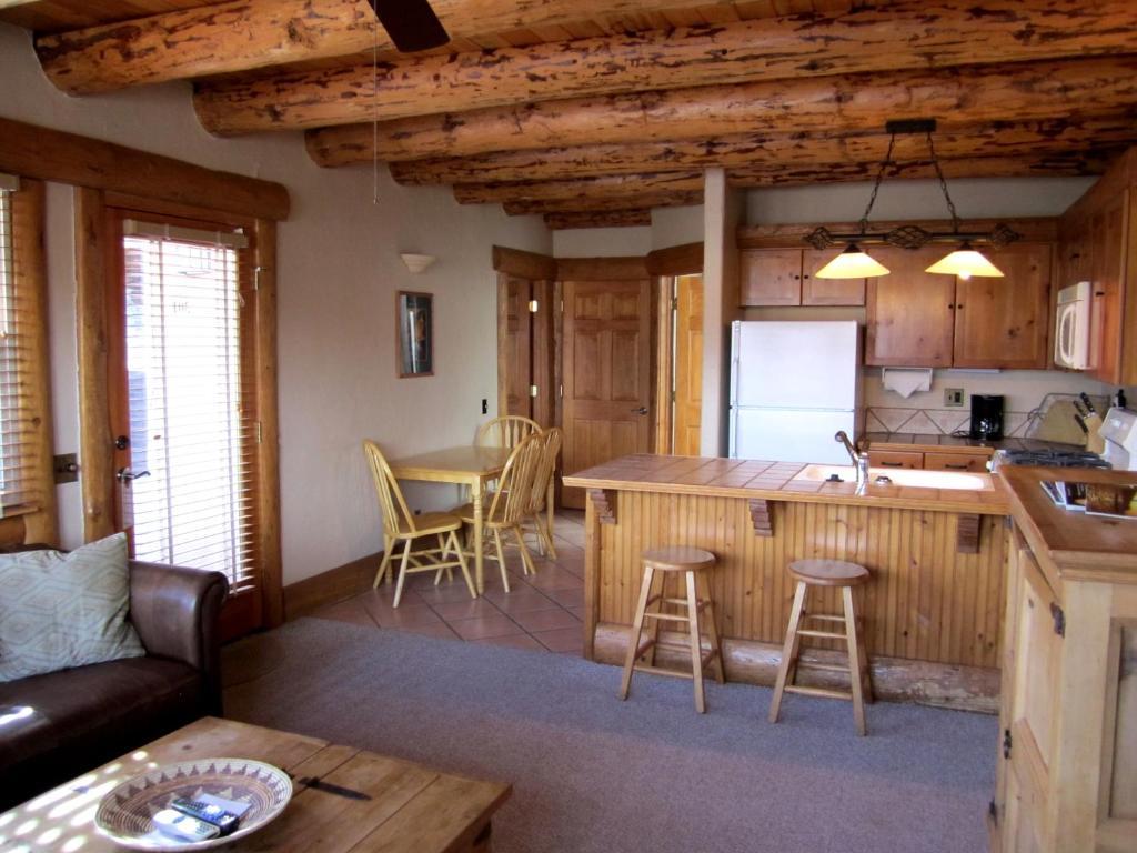 Chipeta Lodge Ridgway Ruang foto